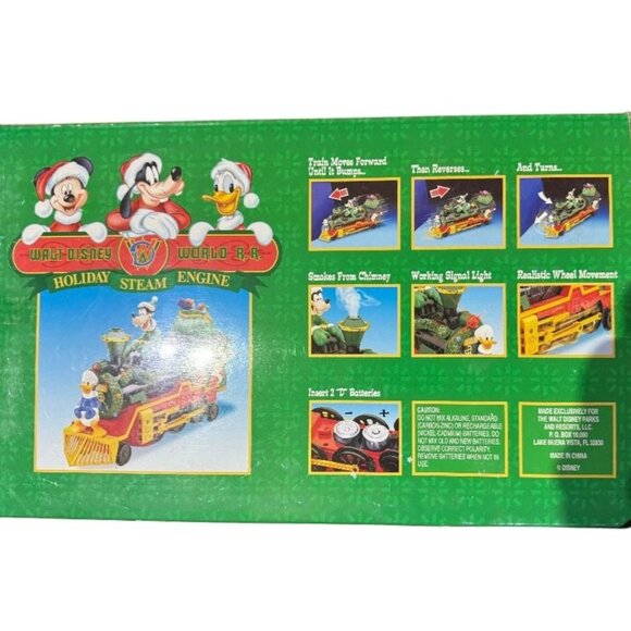 Walt Disney World R.R. Holiday Steam Engine Train Set NIB Christmas - Picture 2 of 2
